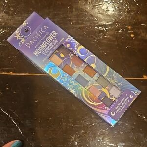 Pacifica Moonflower Dreamy Eyeshadow Set